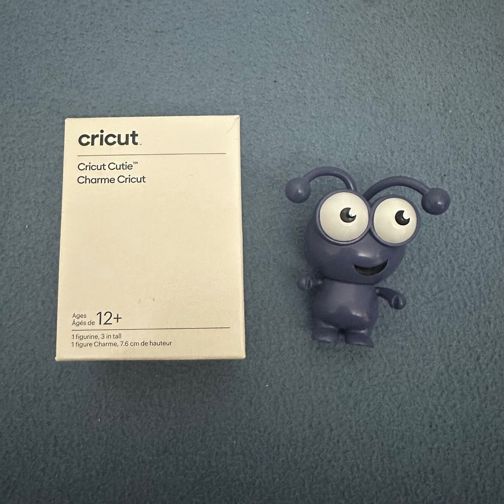 Cricut Cutie Twilight Purple 3 Inch Collectible Figurine 2008732‎ with Box